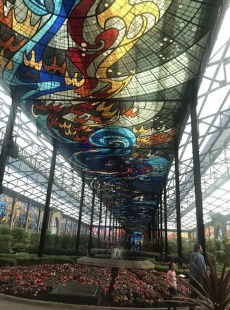 ӥȥ(Cosmovitral)