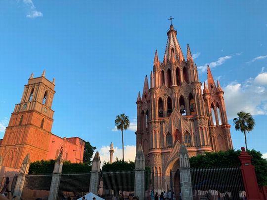 ���󡦥ߥ��붵�趵�� (Parroquia de San Miguel Arcángel)