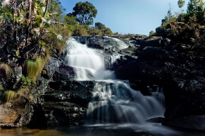Nyangombe Falls